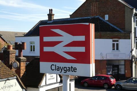 Office to rent, 39-41 The Parade Claygate KT10 0PD