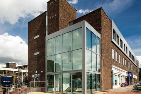 Office to rent, Station Appr West Byfleet KT14 6NW