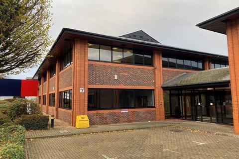 Office to rent, 2-3 Wintersells Rd Byfleet KT14 7LF