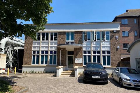 Office to rent, Lower Teddington Rd Kingston Upon Thames KT1 4ER