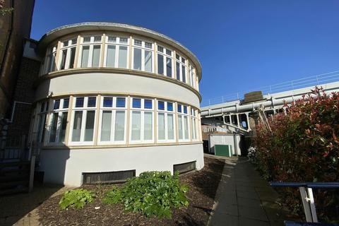 Office to rent, Lower Teddington Rd Kingston Upon Thames KT1 4ER