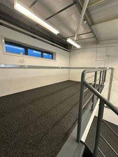 Industrial unit to rent, 59-75 Oakfield Clos Tewkesbury GL20 8SD