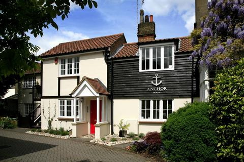 Office to rent, Lower Teddington Rd Kingston Upon Thames KT1 4EU