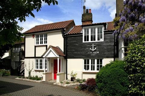 Office to rent, Lower Teddington Rd Kingston Upon Thames KT1 4EU