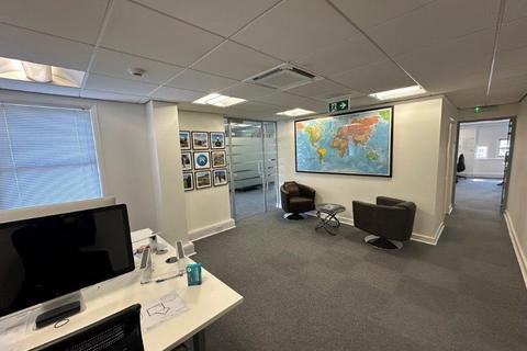 Office to rent, 19-23 High St Kingston Upon Thames KT1 1LL