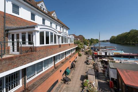 Office to rent, Lower Teddington Rd Kingston Upon Thames KT1 4ER