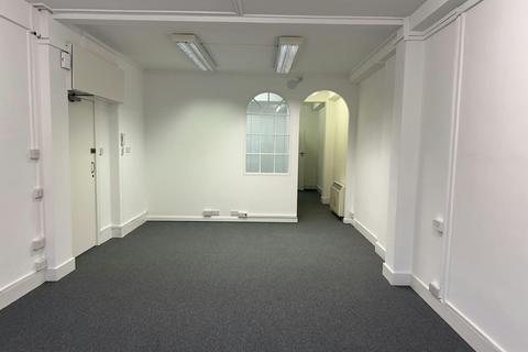 Office to rent, 26 Claremont Rd Surbiton KT6 4QZ