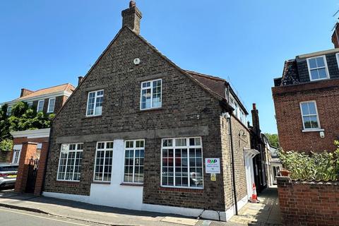 Office for sale, 18 Lower Teddington Rd Kingston Upon Thames KT1 4EU