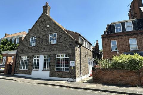 Office for sale, 18 Lower Teddington Rd Kingston Upon Thames KT1 4EU