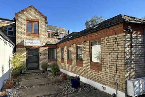 Office to rent, Bective Pl London SW15 2PZ