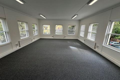 Office to rent, 28-30 Claremont Rd Surbiton KT6 4RF