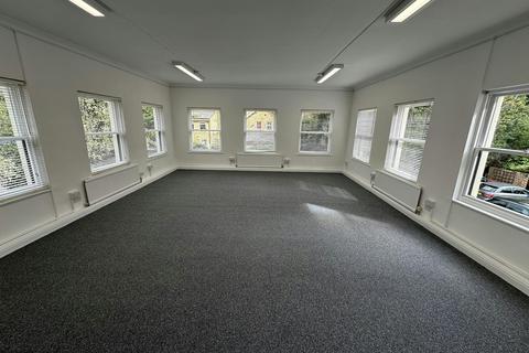 Office to rent, 28-30 Claremont Rd Surbiton KT6 4RF