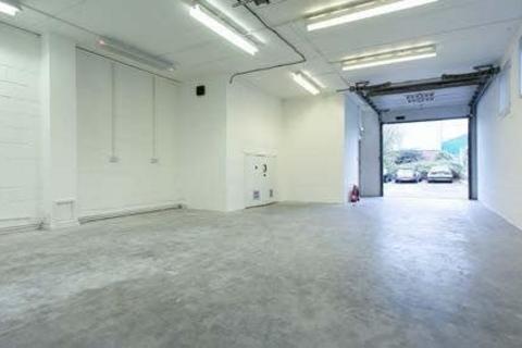 Warehouse to rent, Blenheim Rd Epsom KT19 9QN