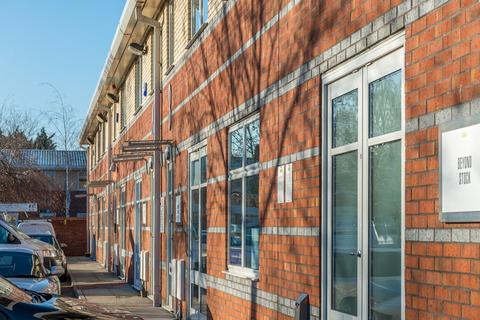 Office to rent, Chapel Mill Rd Kingston Upon Thames KT1 3GZ