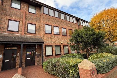 Office to rent, 80-88 Coombe Rd New Malden KT3 4QS