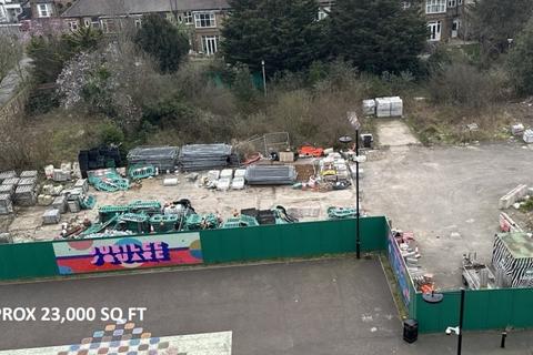 Land to rent, Cocks Crescent New Malden KT3 4TA