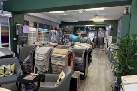 Retail property (high street) for sale, 578 Kingston Rd London SW20 8DR