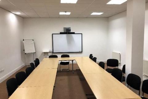Office to rent, Kings St Blackburn BB2 2EF