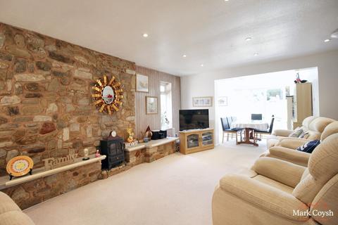 undefined, Woodlands Way, Southwater, Horsham