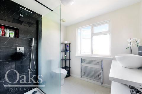 6 Woodside Park, London, SE25 5DN
