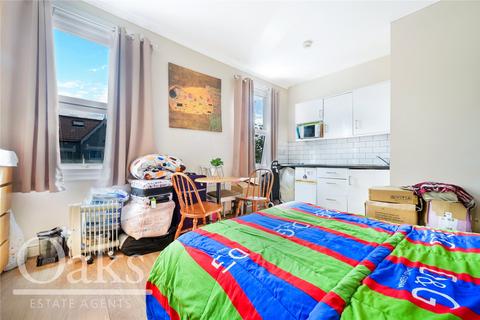 24 Werndee Road, London, SE25 5LB