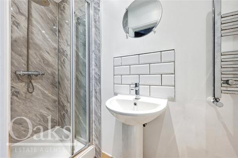 24 Werndee Road, London, SE25 5LB