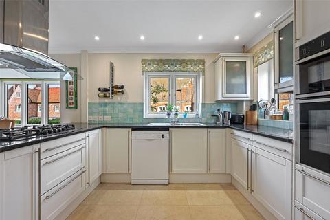 4 bedroom detached house for sale, East Street, Saffron Walden, Essex, CB10