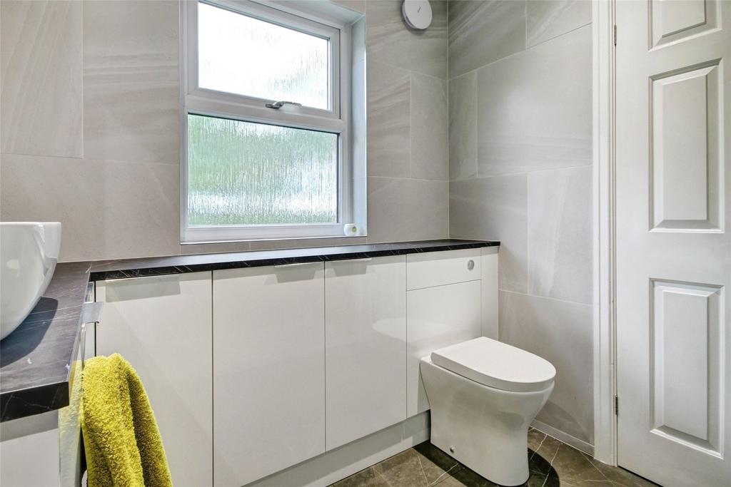Ensuite