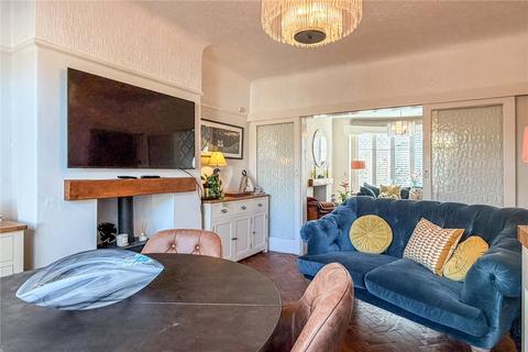 579 Broadway, Chadderton, Oldham, OL9 8DW