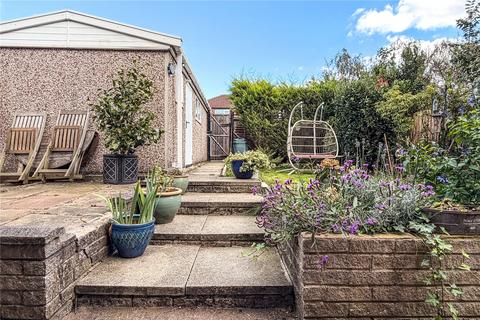 579 Broadway, Chadderton, Oldham, OL9 8DW