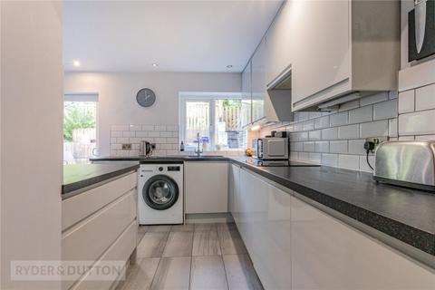 3 Grove Road, Uppermill, Oldham, OL3 6JY