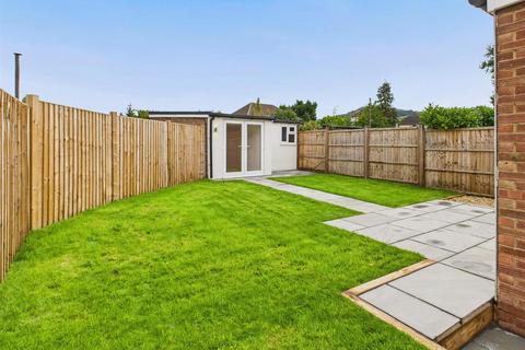 undefined, Green Street, Brockworth