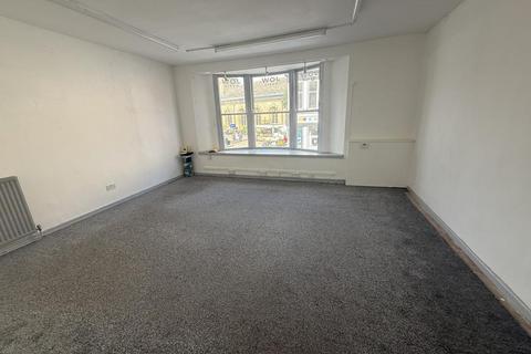 Office to rent, 33A Market Pl Pontefract WF8 1AG