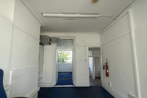 Retail property (high street) to rent, 105 Battle Rd St Leonards On Sea TN37 7AD