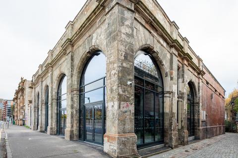Retail property (high street) to rent, 50 Clyde St Glasgow G1 5HN