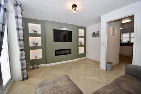 2 bedroom semi-detached house for sale, Spring Beck Avenue, Malton YO17