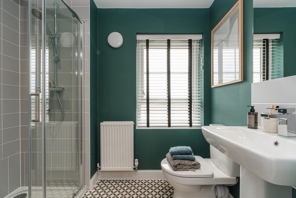 Interior view of the en suite in our Moresby 3...