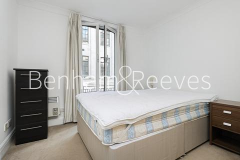 undefined, Pilgrims Court,  Carthusian Street EC1M