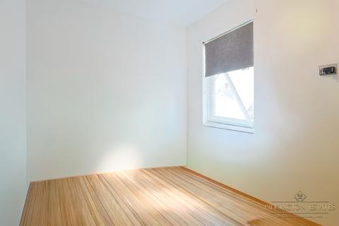 undefined, 60 Gifford Terrace Road, Devon PL3