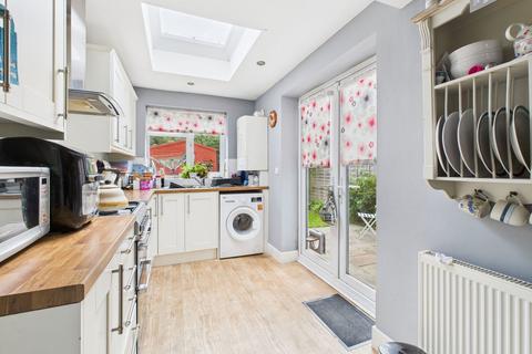 3 bedroom terraced house for sale, Congreve Road, Worthing, BN14 8EJ