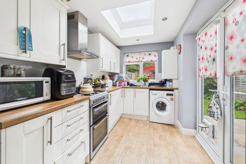 3 bedroom terraced house for sale, Congreve Road, Worthing, BN14 8EJ