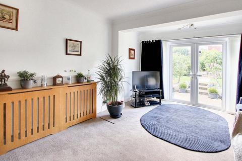 3 bedroom detached bungalow for sale, Addisons Close, Shirley