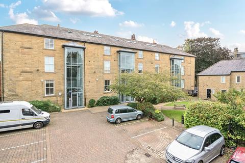 undefined, Roseville Avenue, Harrogate, HG1