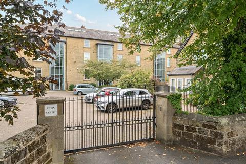 undefined, Roseville Avenue, Harrogate, HG1