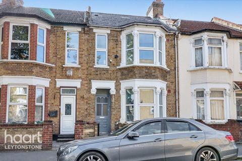 6 Dagenham Road, London, E10 7LH