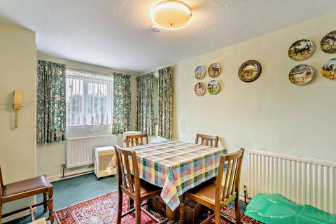 3 bedroom detached house for sale, Wansford Road, Yarwell, Northamptonshire, PE8