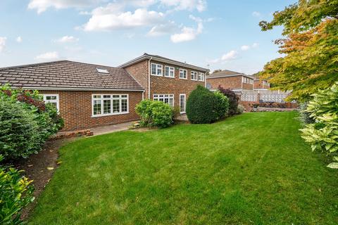 undefined, Crozier Drive, South Croydon CR2