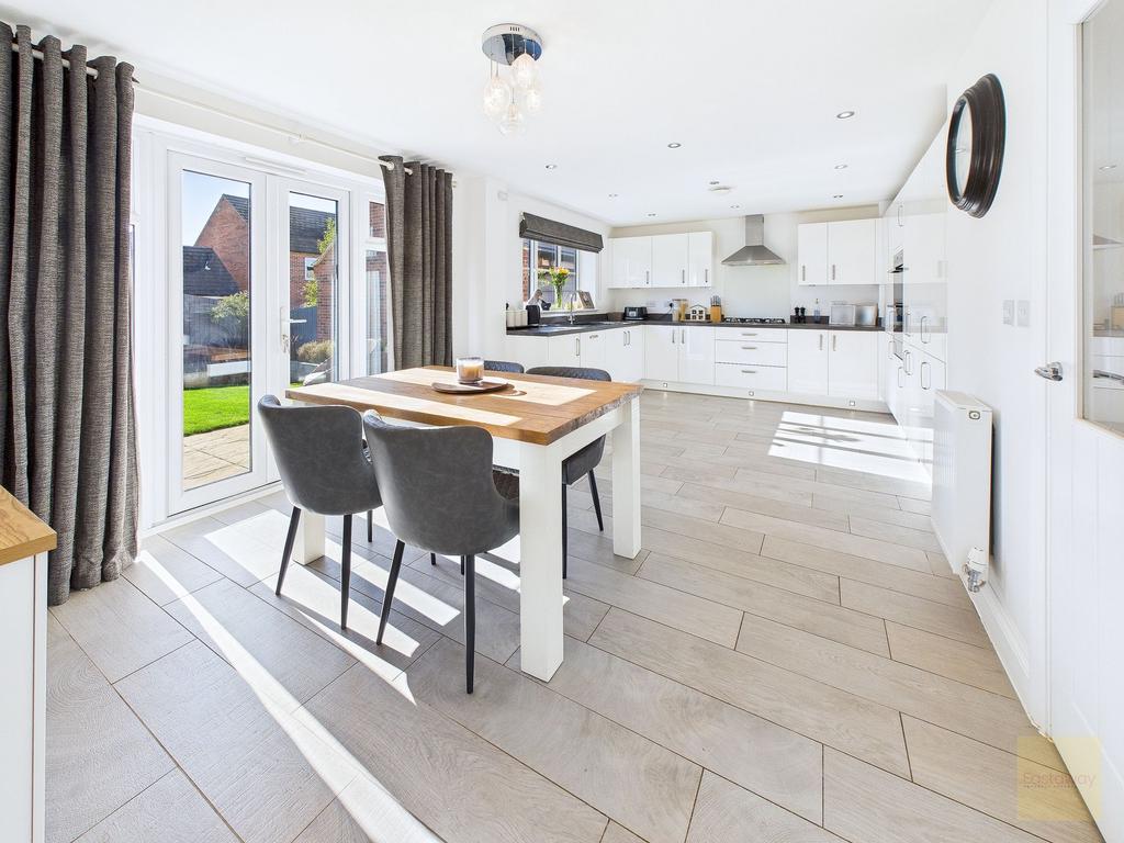 Kitchen Diner
