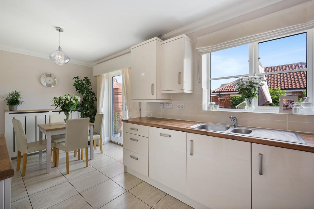 Kitchen / Diner