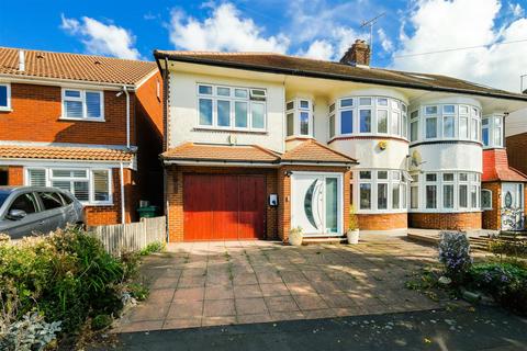 Endlebury Road, North Chingford
